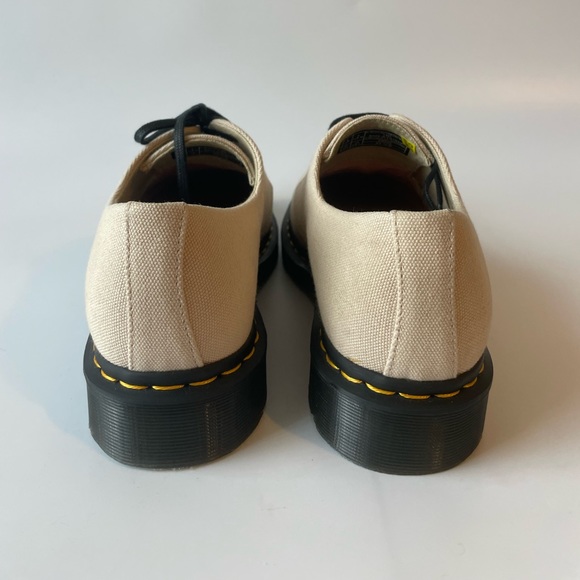 Dr. Marten’s 1461 - Picture 4 of 6